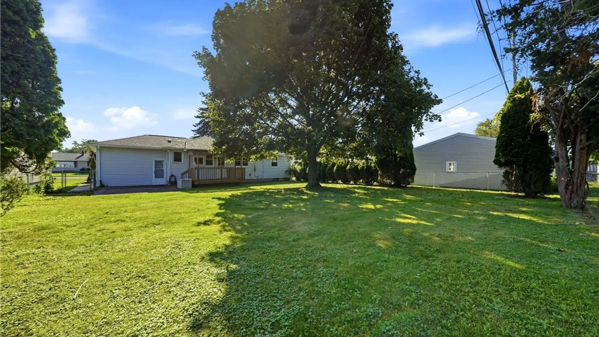 Property at 164 S Meadow Drive, North Tonawanda, NY 14120 32