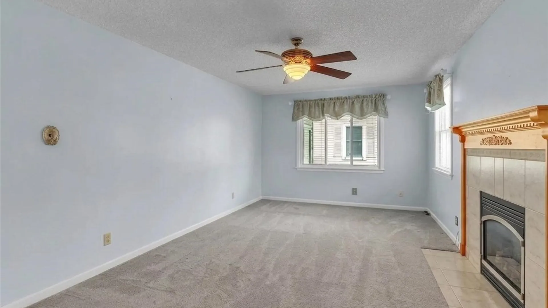 Property at 100 Greenfield Avenue, West Seneca, NY 14224 22
