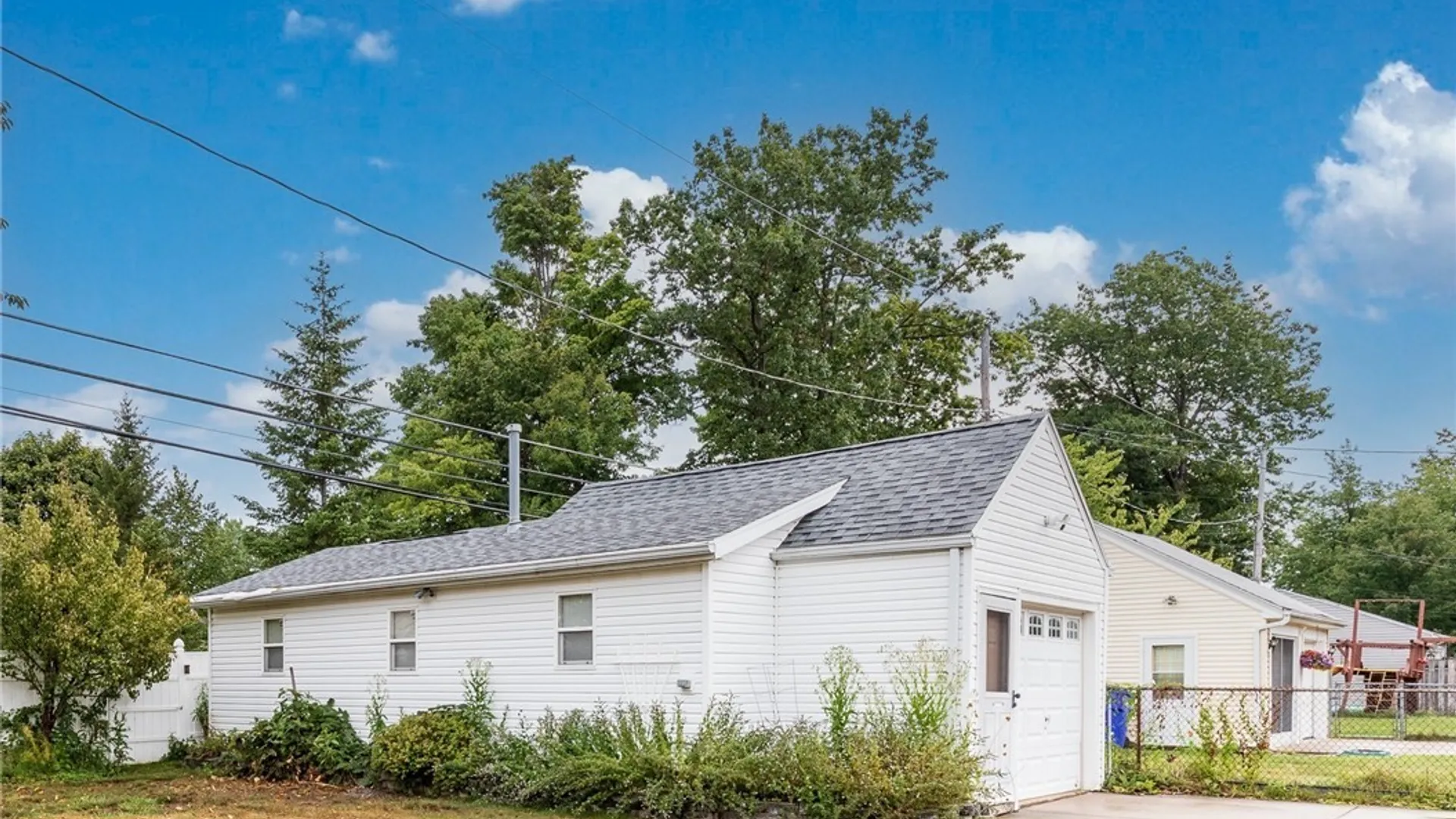 Property at 100 Greenfield Avenue, West Seneca, NY 14224 44