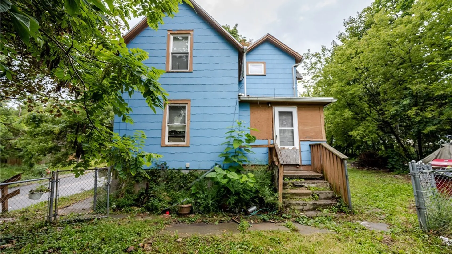 Property at 1218 College Avenue, Niagara Falls, NY 14305 28