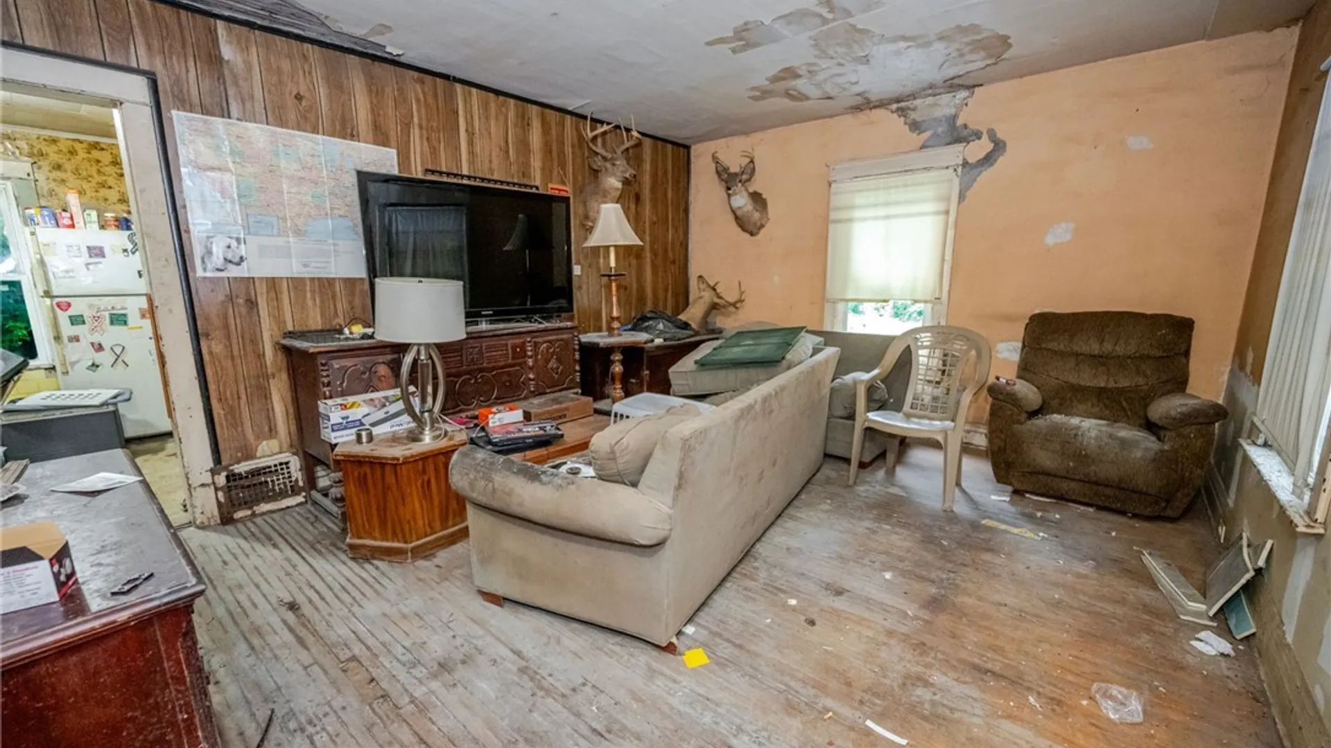 Property at 1218 College Avenue, Niagara Falls, NY 14305 6
