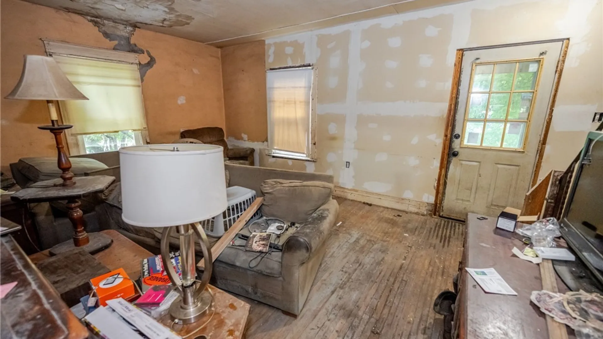 Property at 1218 College Avenue, Niagara Falls, NY 14305 15