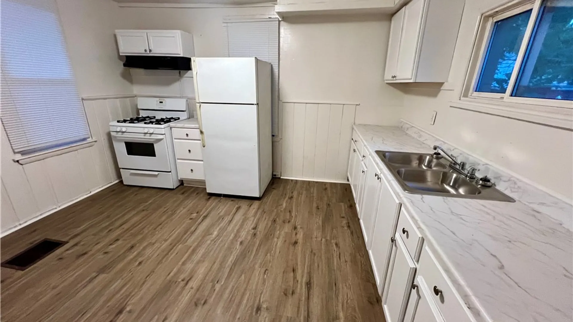 Property at 121 Columbia Avenue, Rochester, NY 14608 3