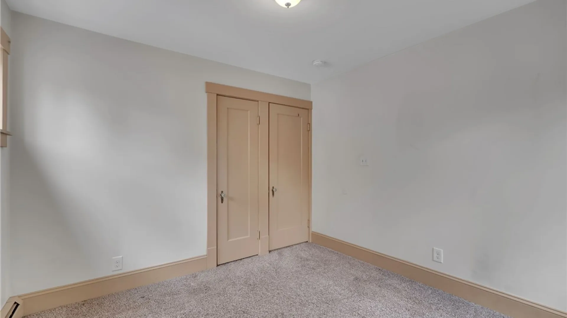 Property at 44 George Urban Boulevard, Cheektowaga, NY 14225 7