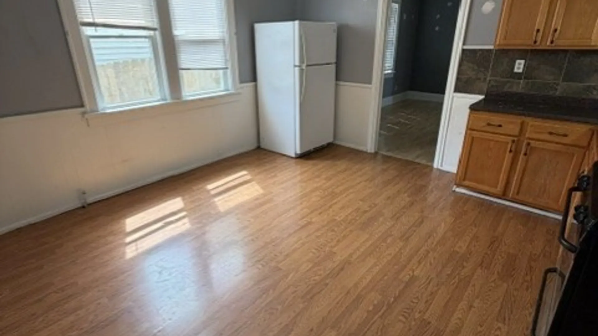 Property at 665 S. Ogden St. Street, Buffalo, NY 14206 8