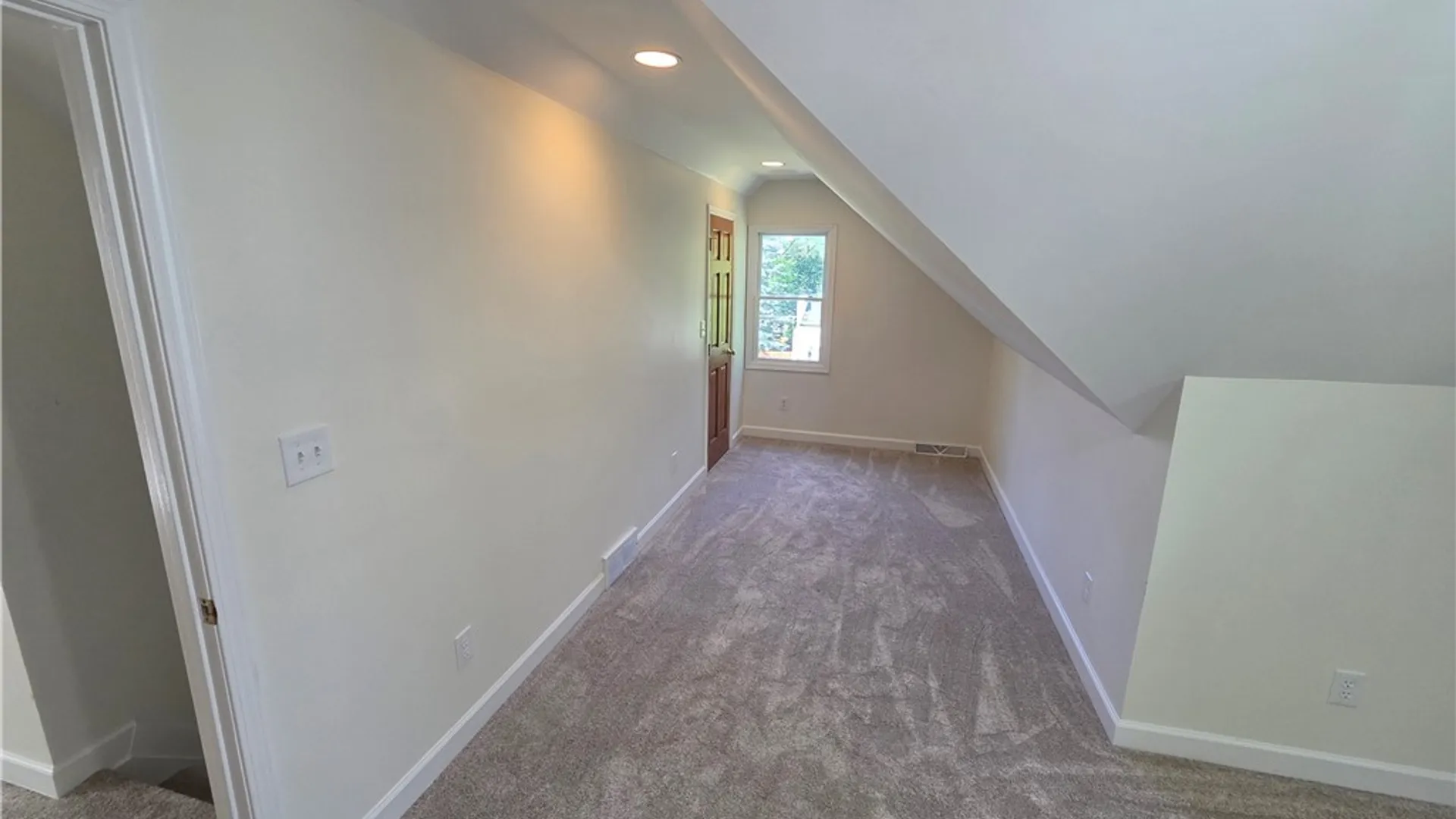 Property at 862 Hillside Drive, Lewiston, NY 14092 25
