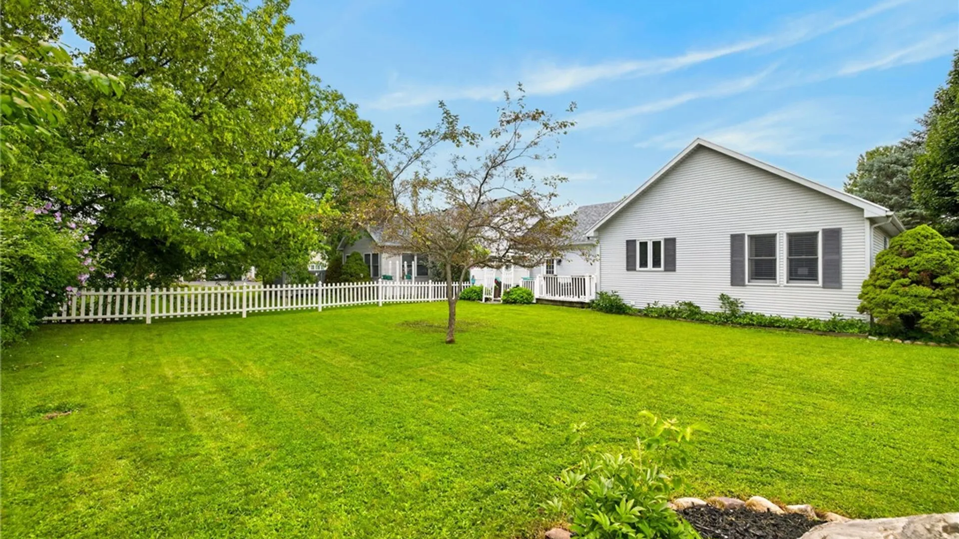 Property at 203 Moore Street, Canandaigua City, NY 14424 19