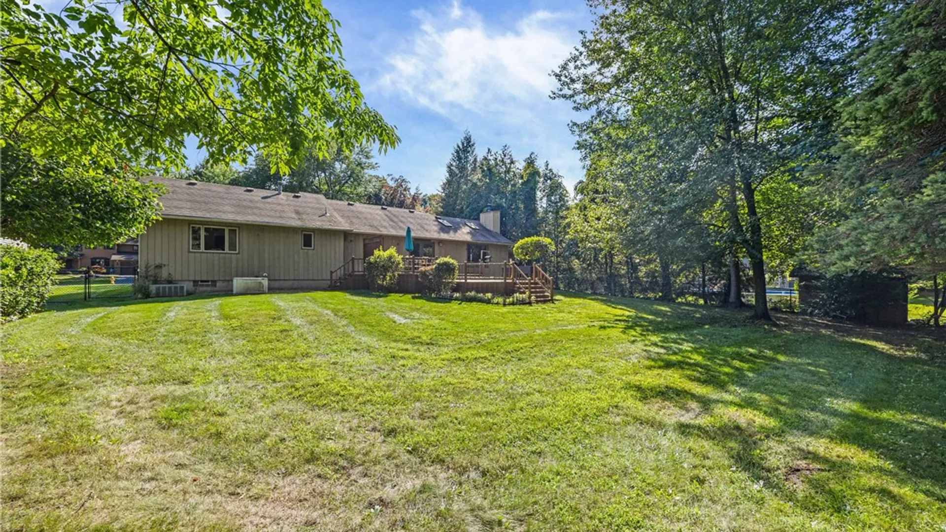 Property at 291 Creighton Lane, Greece, NY 14612 35