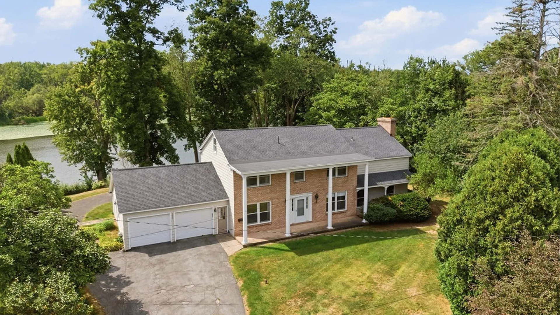 Property at 3993 Bel Harbor Drive, Clay, NY 13090 5