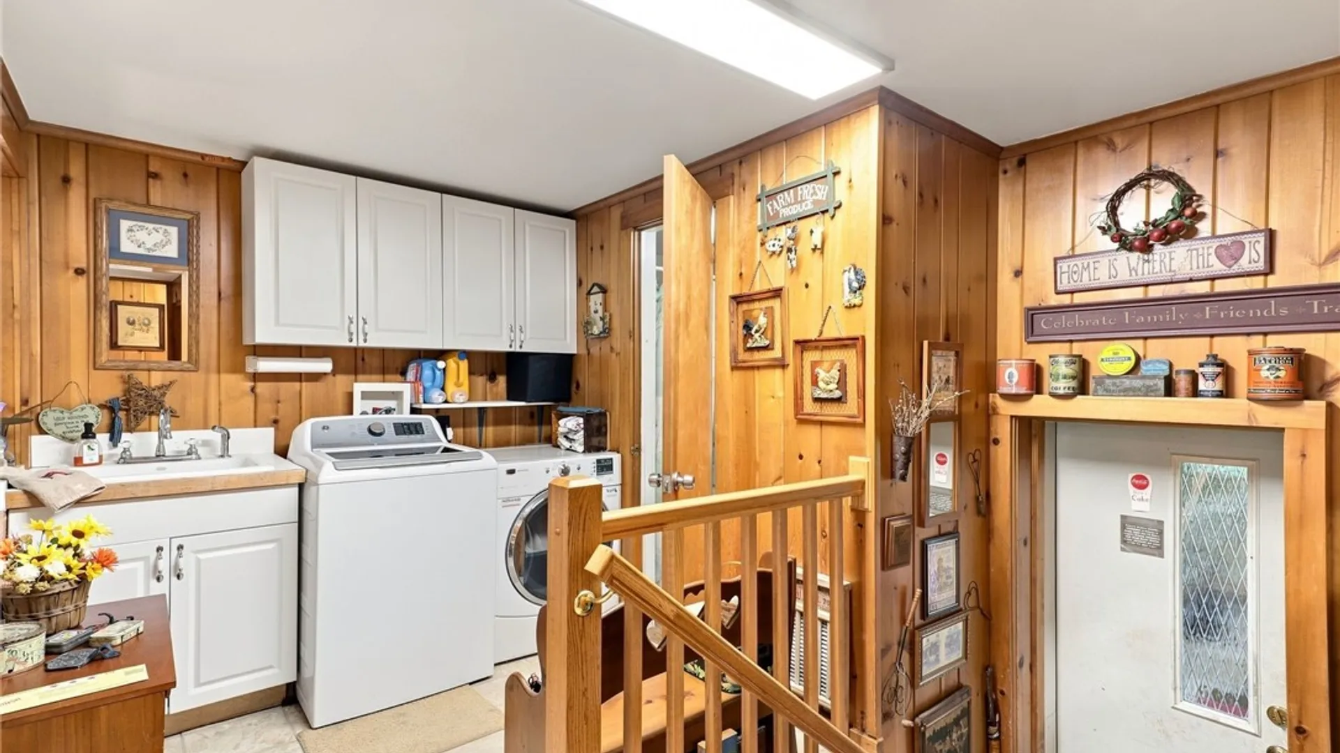 Property at 1184 West Ave, Parma, NY 14468 4