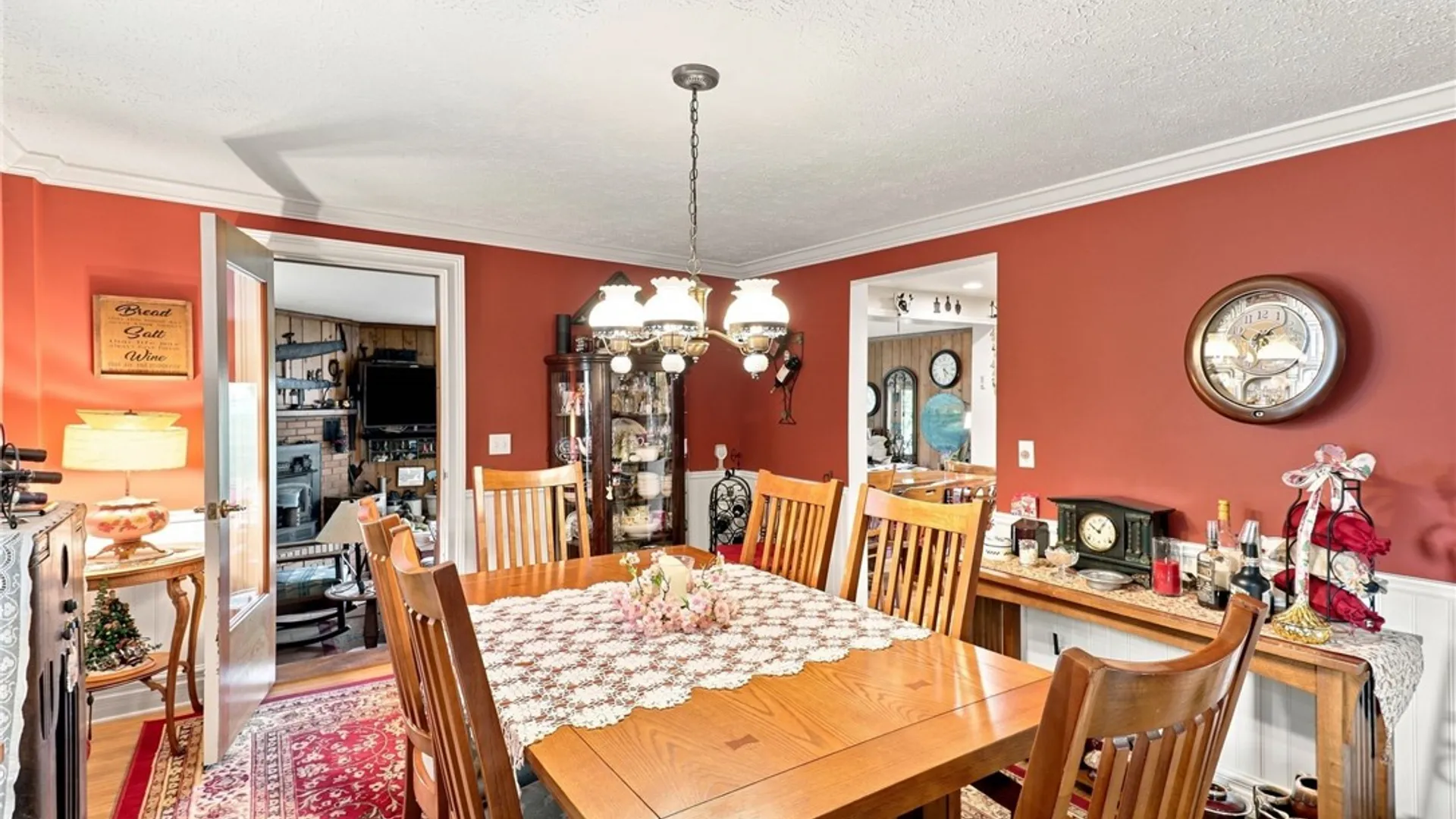 Property at 1184 West Ave, Parma, NY 14468 13