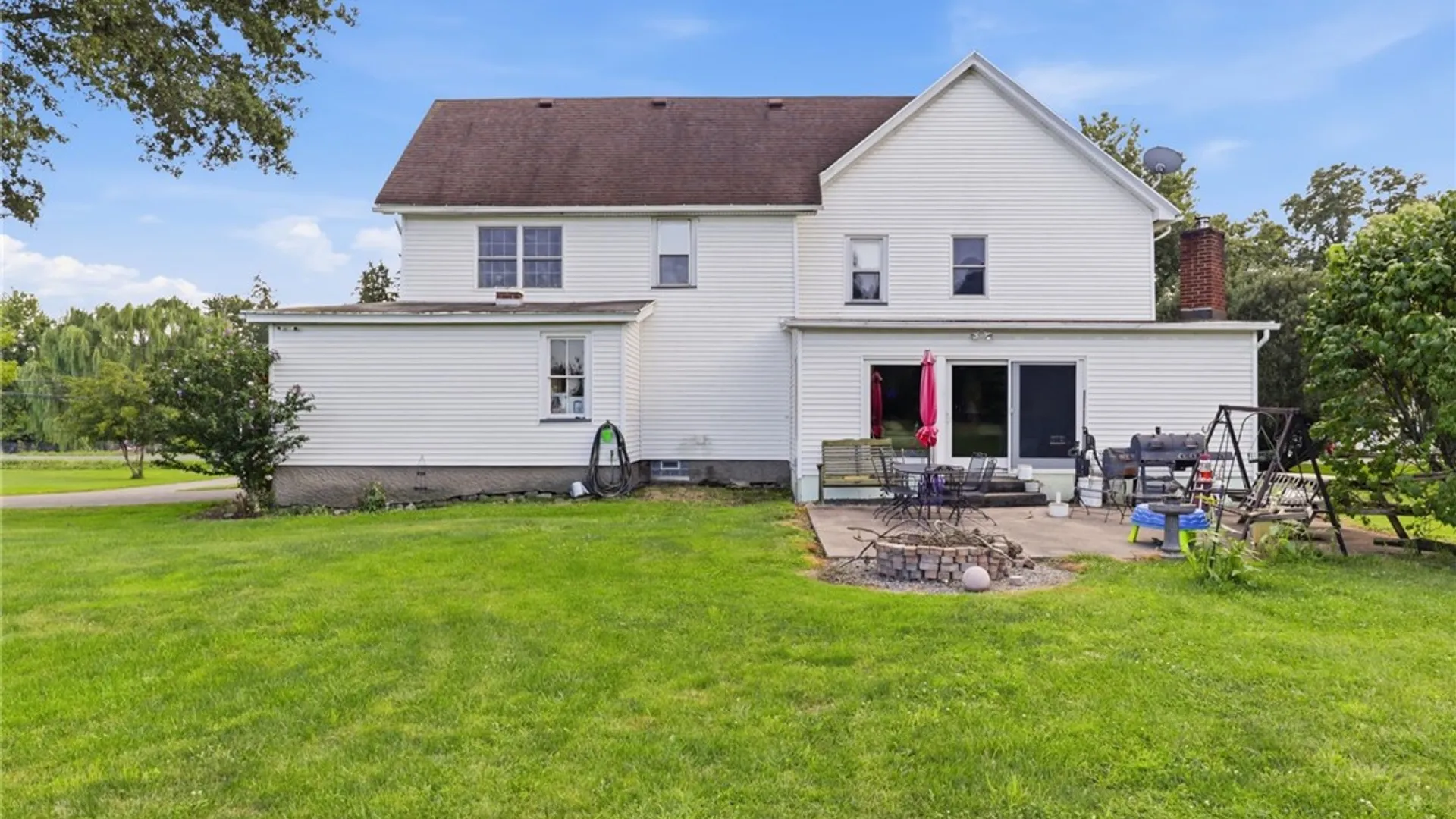 Property at 1184 West Ave, Parma, NY 14468 32