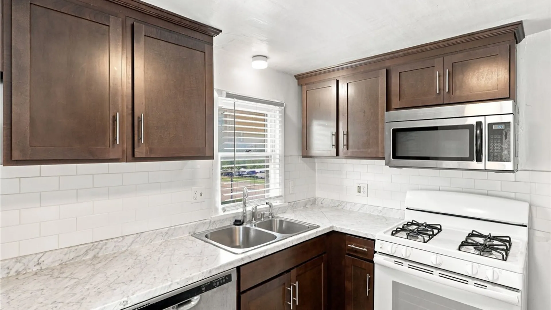 Property at 41 Crittenden Boulevard, Rochester, NY 14620 17