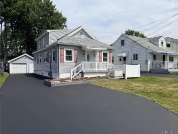 Property at 2650 Ferndale Avenue, Hamburg, NY 14075