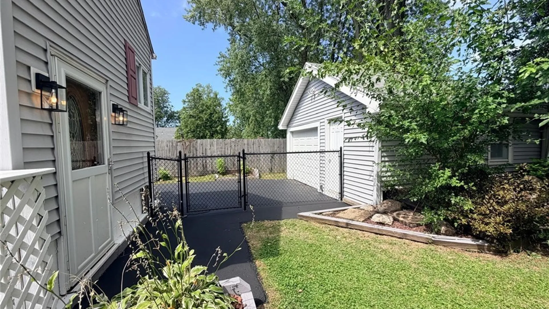 Property at 2650 Ferndale Avenue, Hamburg, NY 14075 37