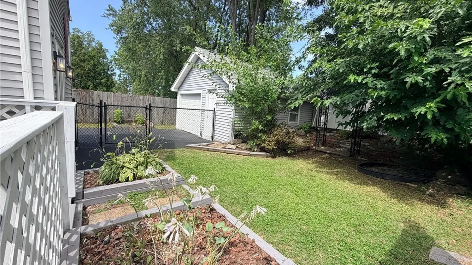 Property at 2650 Ferndale Avenue, Hamburg, NY 14075 39