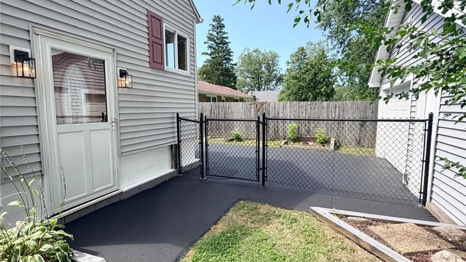 Property at 2650 Ferndale Avenue, Hamburg, NY 14075 44