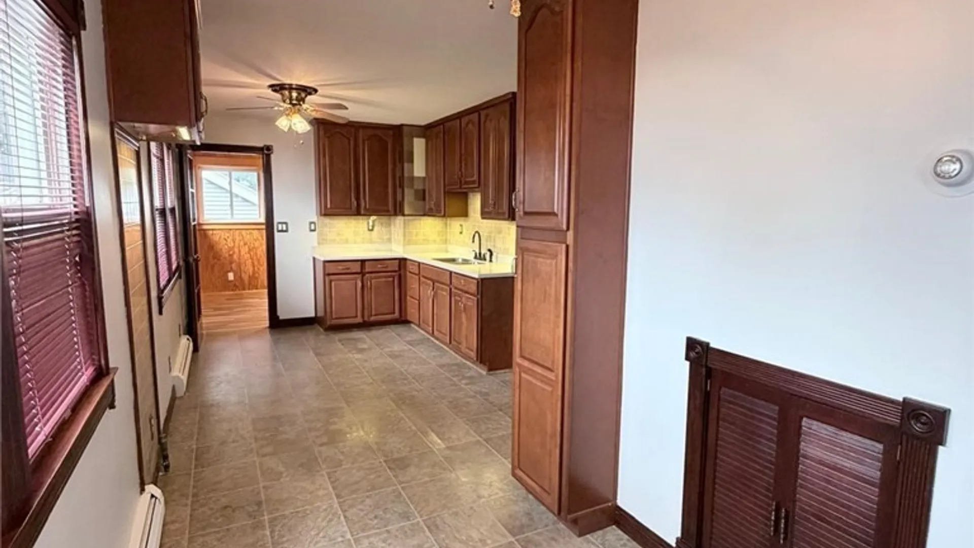 Property at 2650 Ferndale Avenue, Hamburg, NY 14075 15