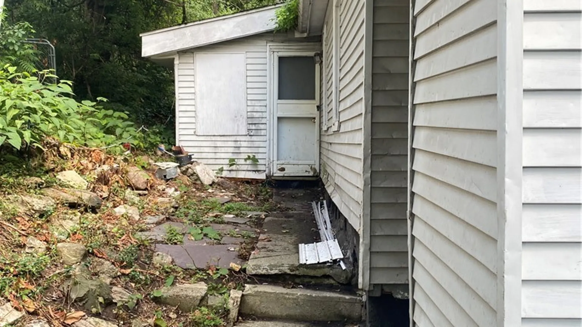 Property at 151 Arsenal Drive, Syracuse, NY 13205 3