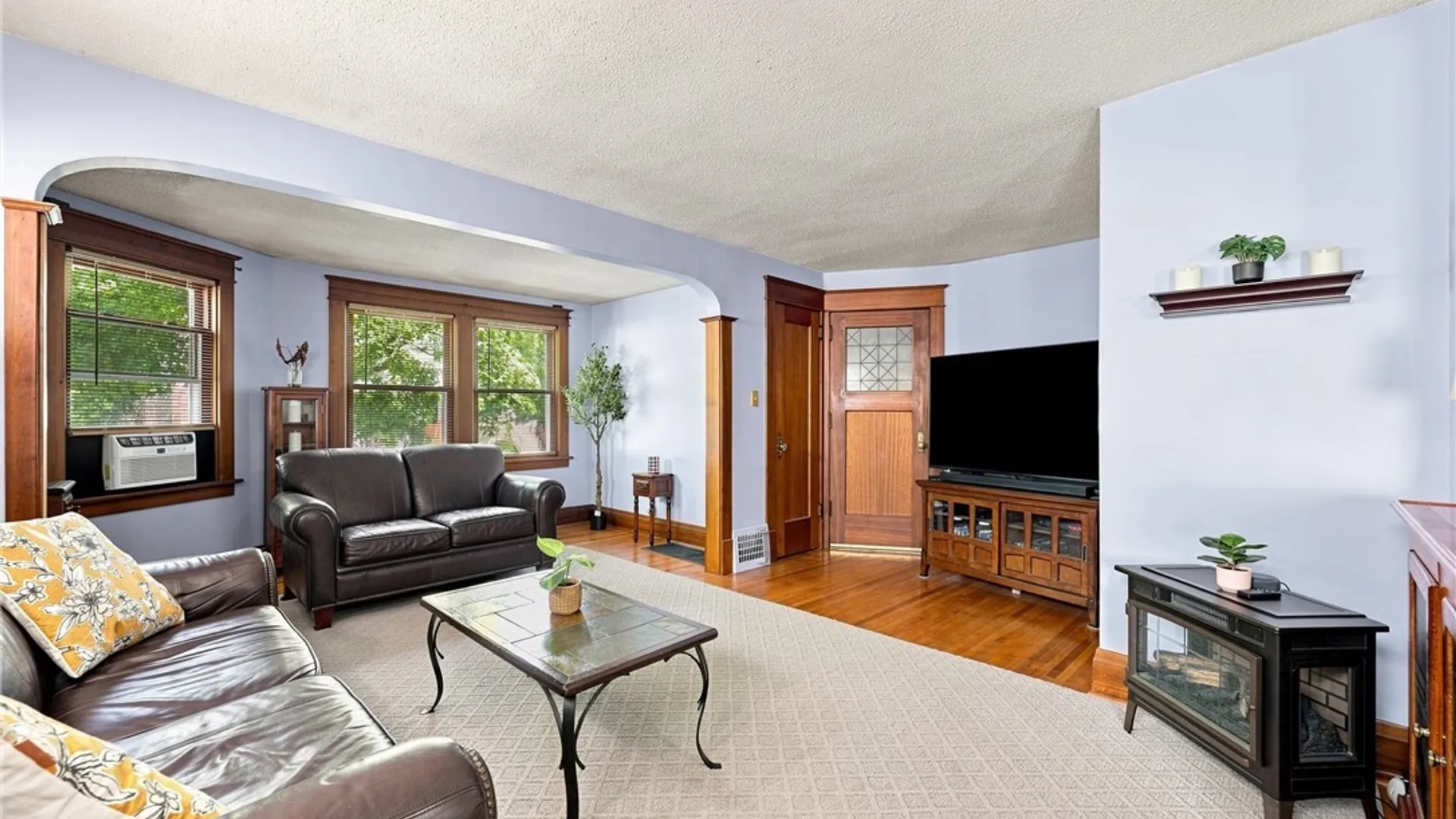 Property at 106 Shepard Avenue, Tonawanda, NY 14217 4