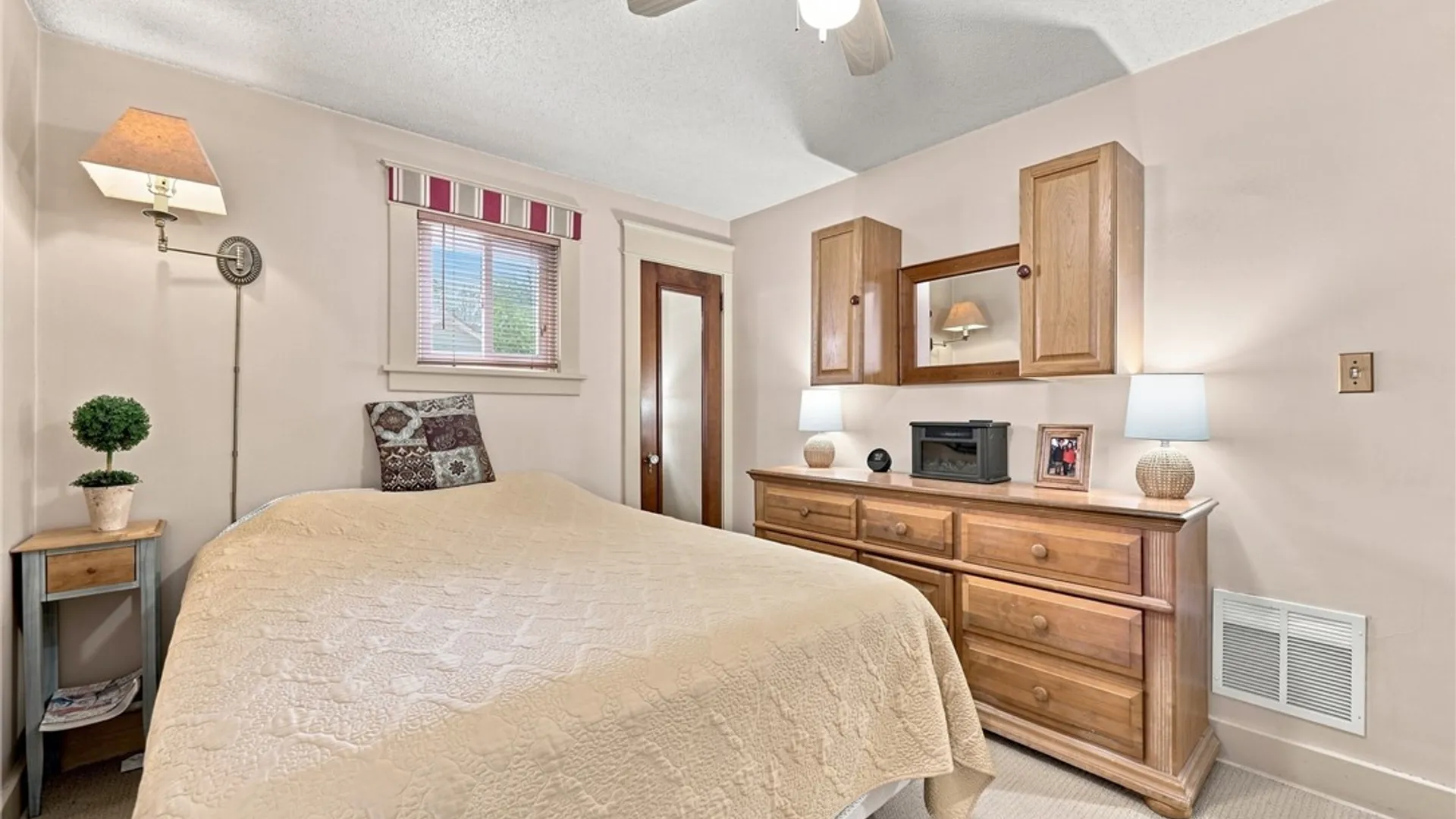 Property at 106 Shepard Avenue, Tonawanda, NY 14217 10