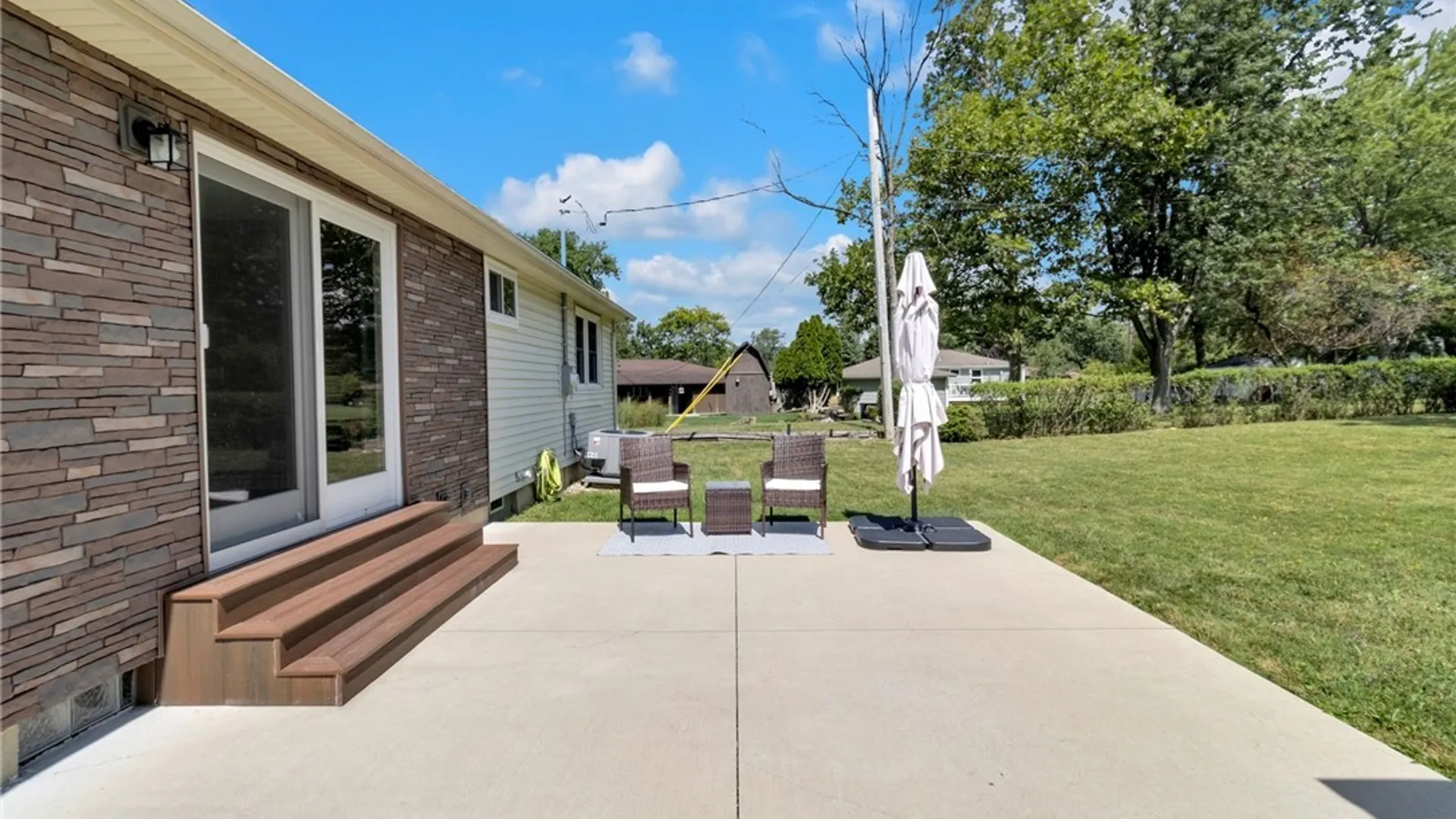 Property at 34 Kingswood Drive, Orchard Park, NY 14127 38