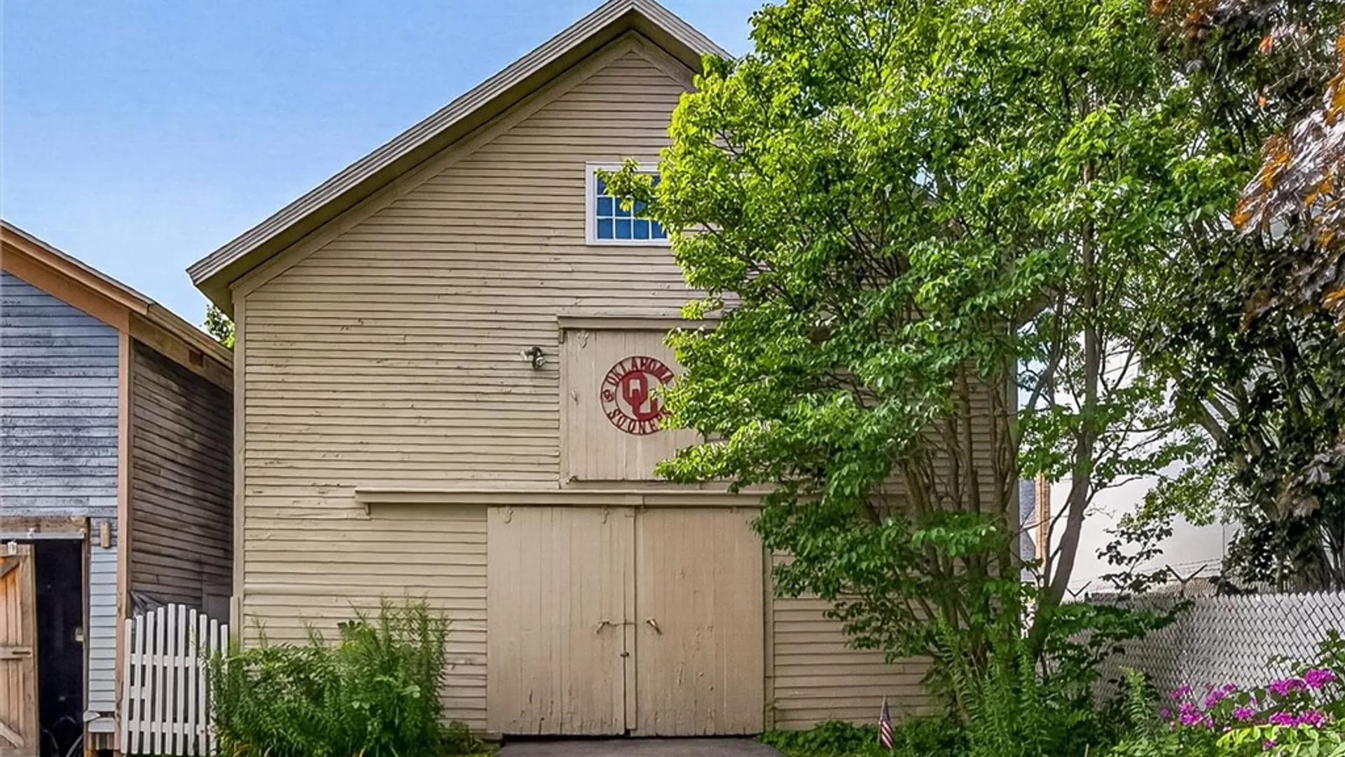 Property at 10 Craigie Street, Leroy, NY 14482 41