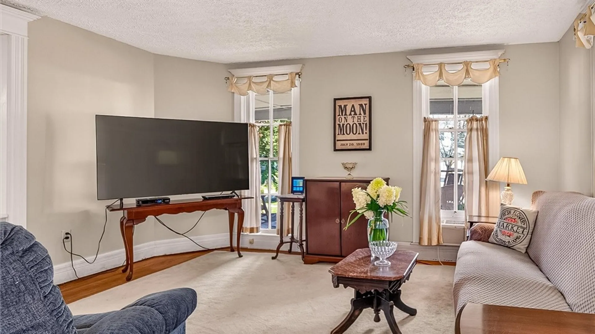 Property at 10 Craigie Street, Leroy, NY 14482 12
