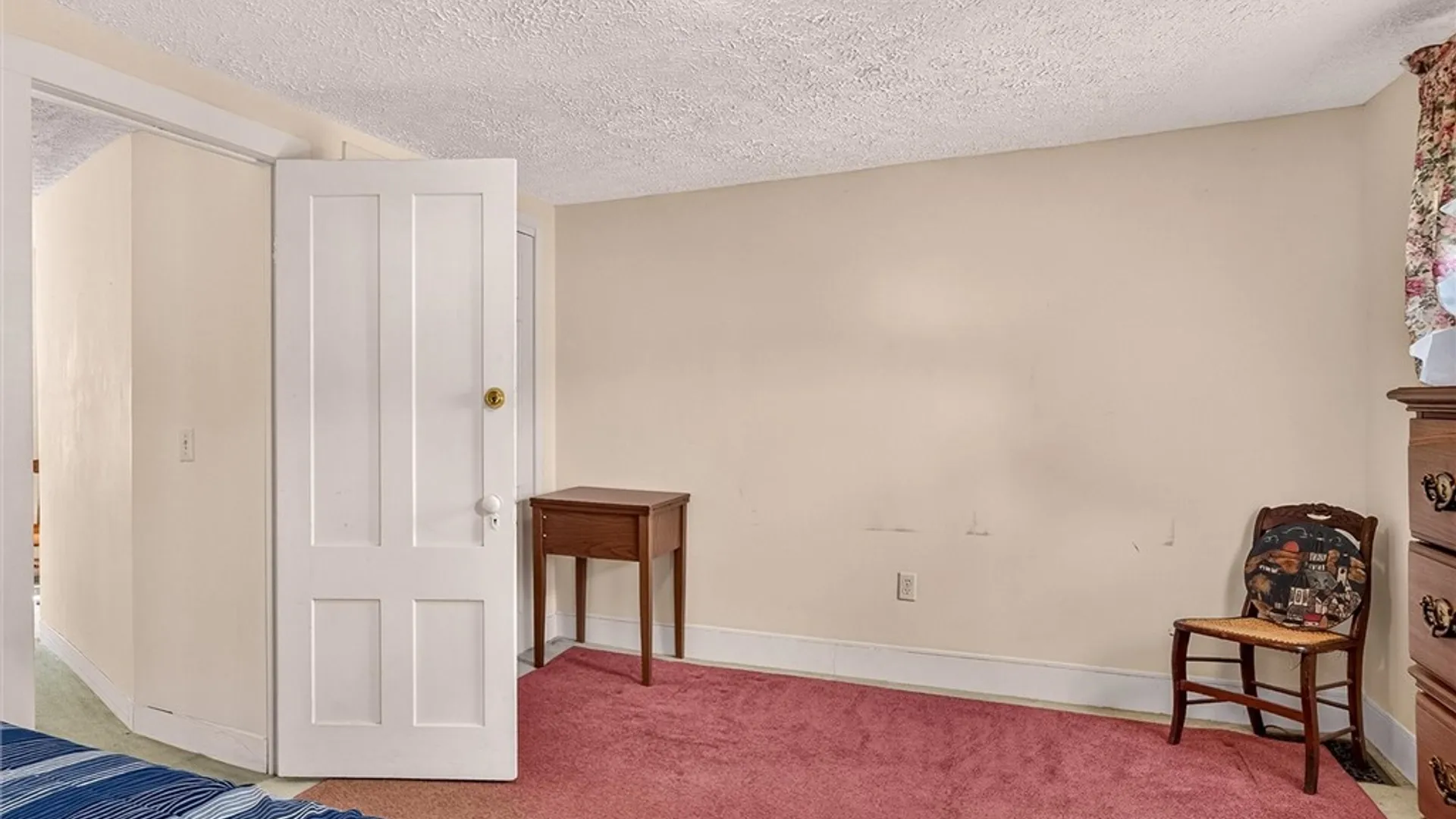 Property at 10 Craigie Street, Leroy, NY 14482 37