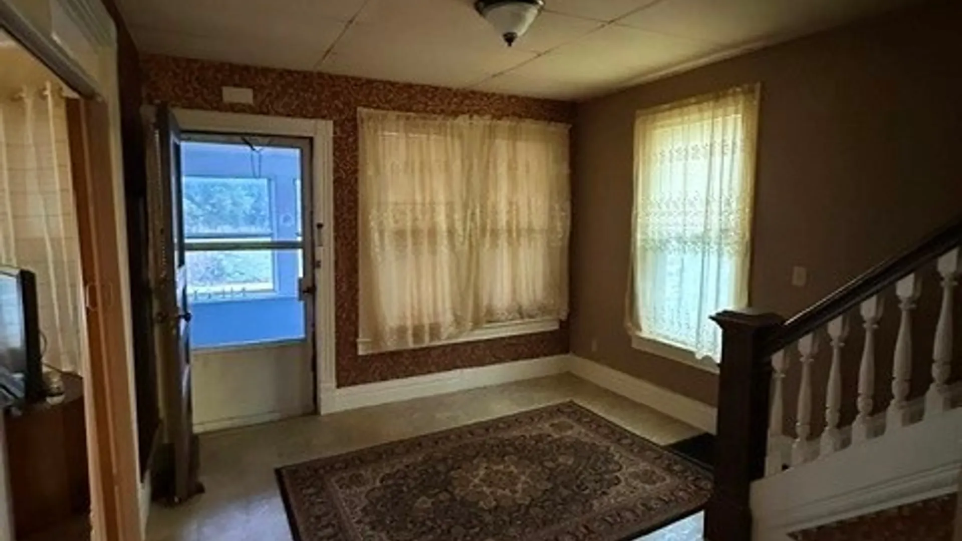 Property at 208 Clarence Avenue, Syracuse, NY 13205 8