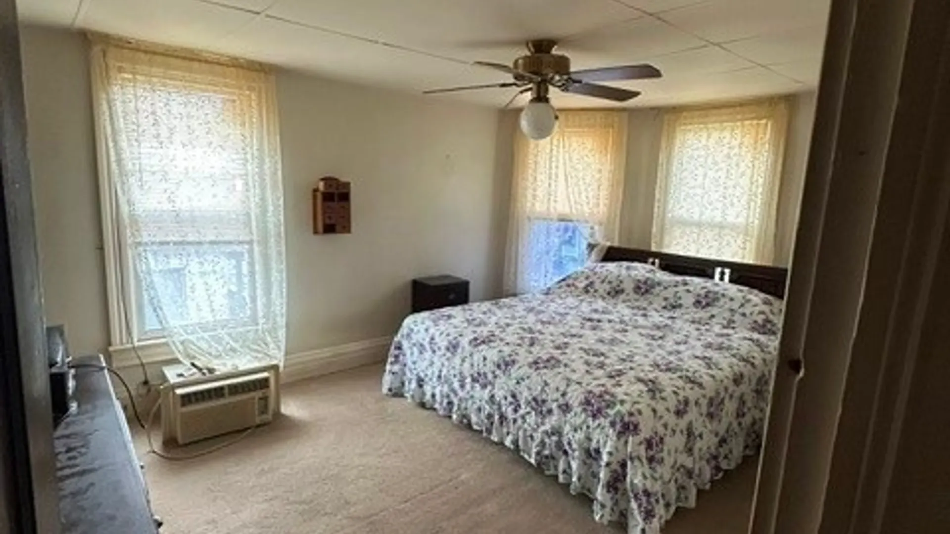 Property at 208 Clarence Avenue, Syracuse, NY 13205 22