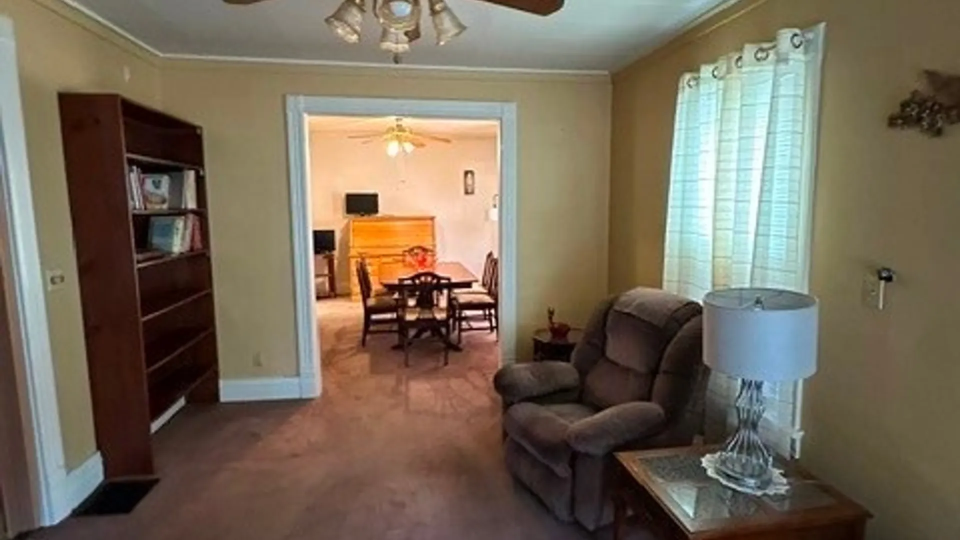 Property at 208 Clarence Avenue, Syracuse, NY 13205 4
