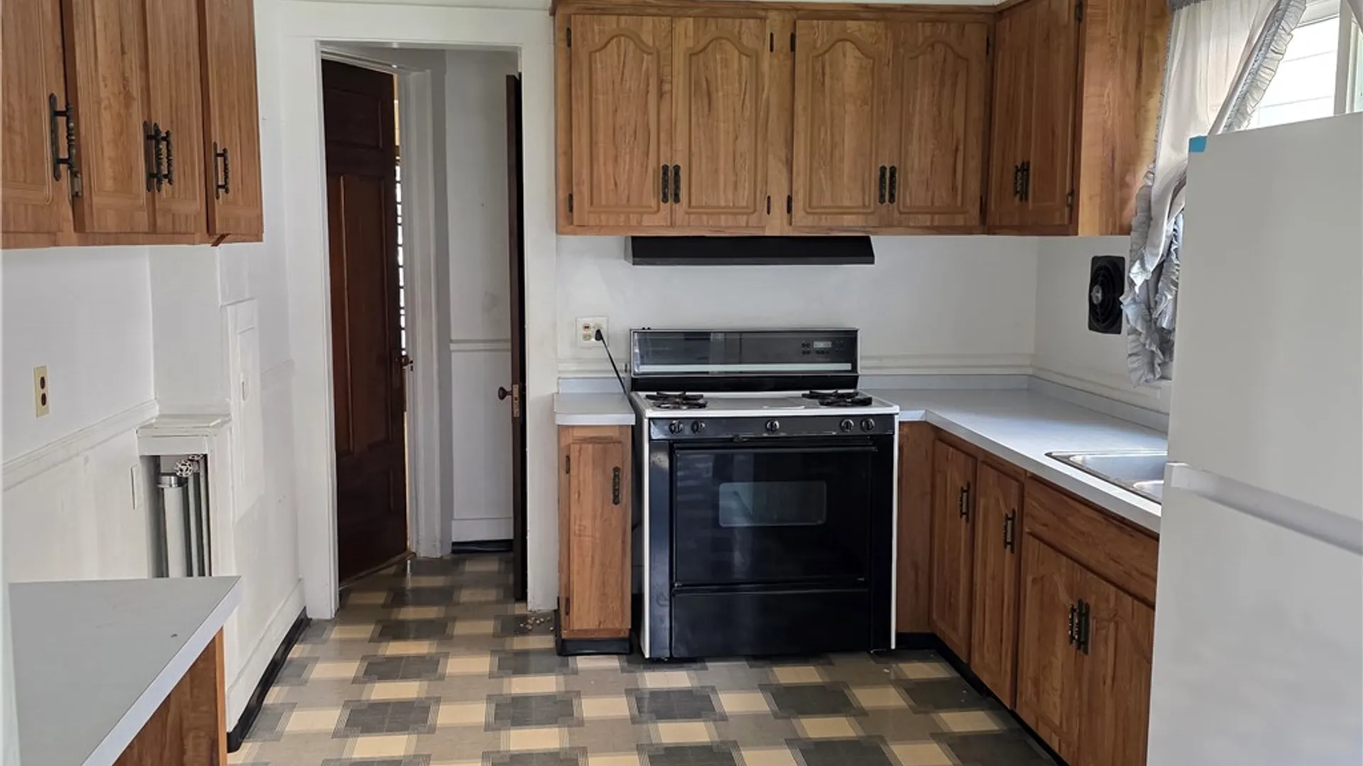 Property at 131 Earl Street, Rochester, NY 14611 11