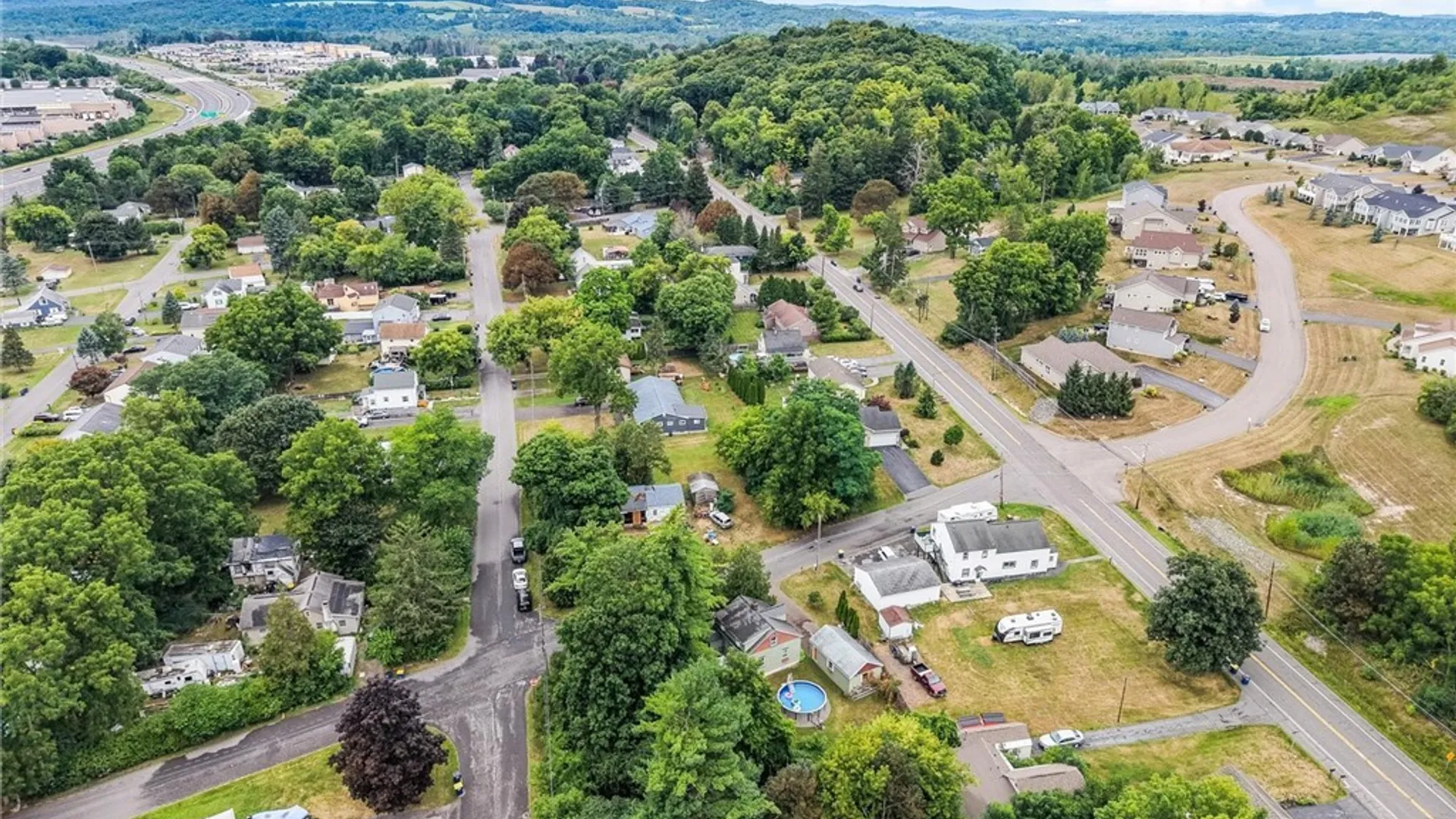 Property at 101 Maple Grove Road, Camillus, NY 13209 36