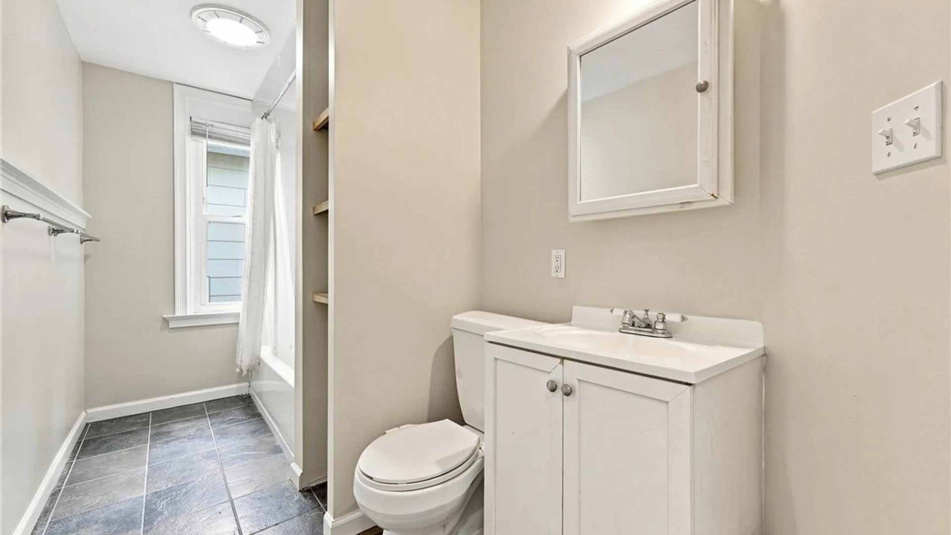 Property at 193 Woodward, Buffalo, NY 14214 10