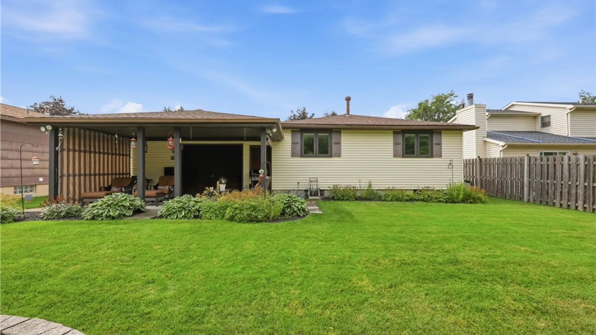 Property at 202 Barbados Drive, Cheektowaga, NY 14227 32
