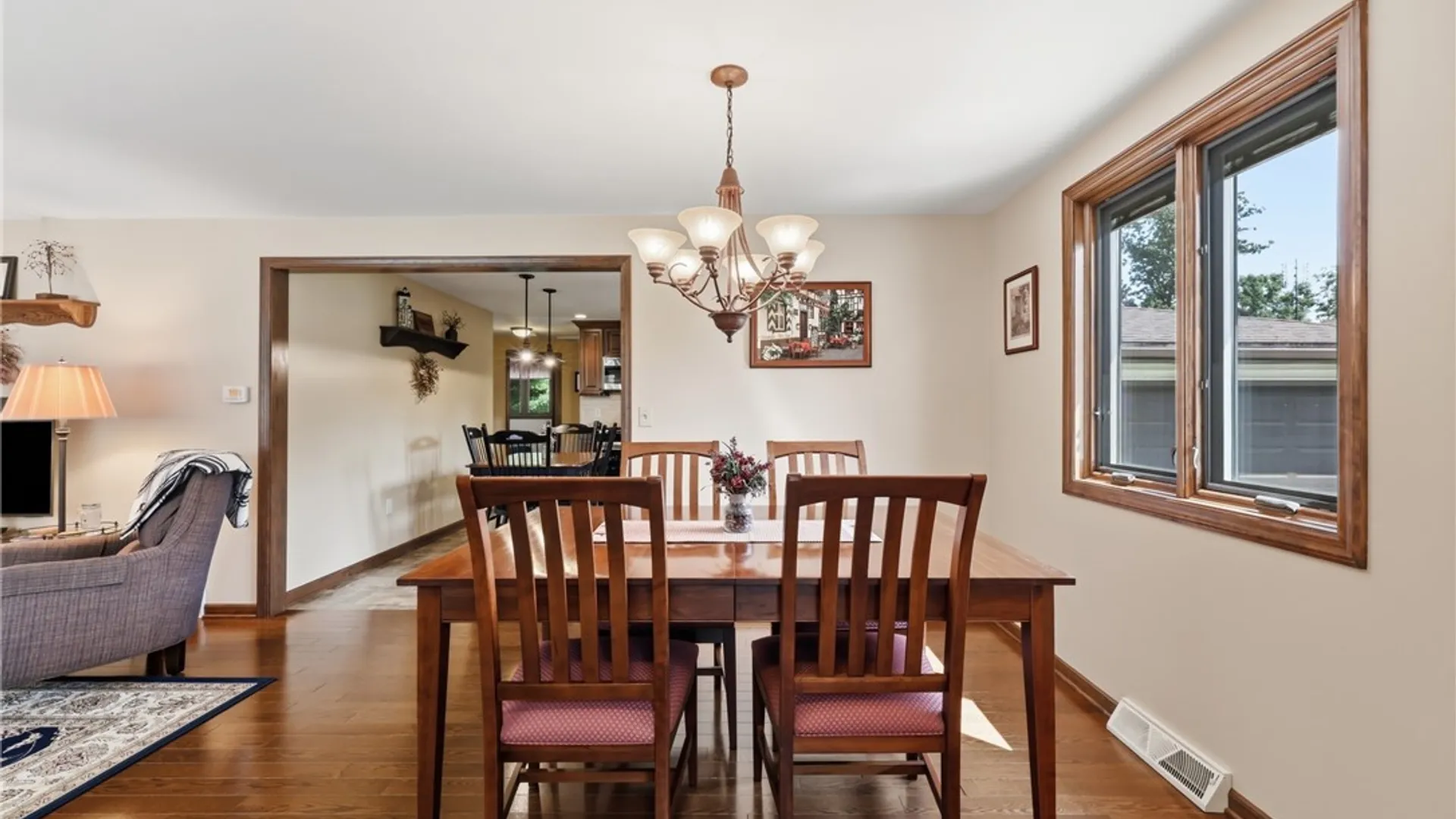 Property at 202 Barbados Drive, Cheektowaga, NY 14227 6