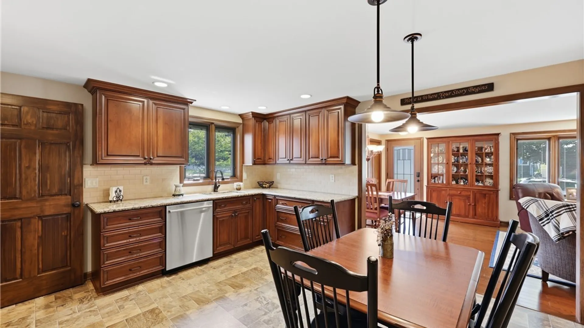 Property at 202 Barbados Drive, Cheektowaga, NY 14227 12