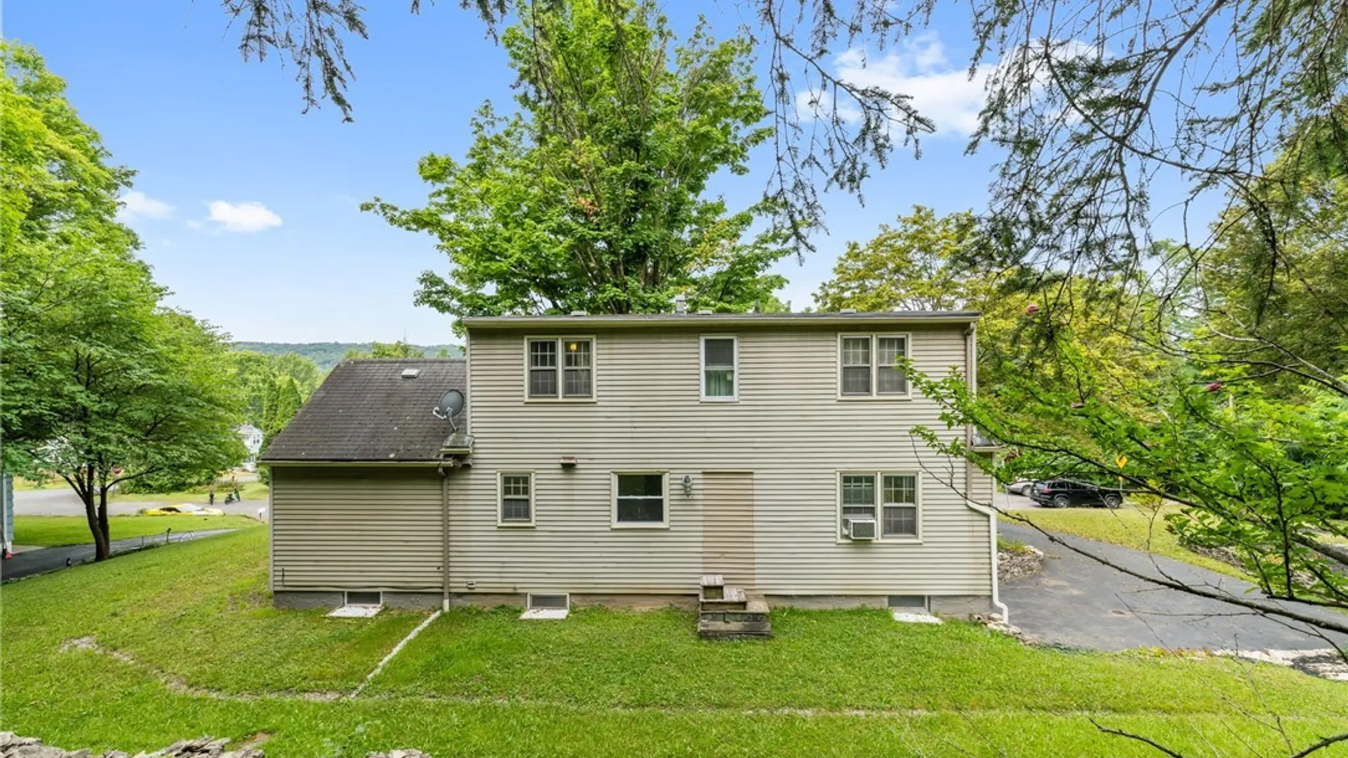 Property at 106 Snell, Syracuse, NY 13205 5
