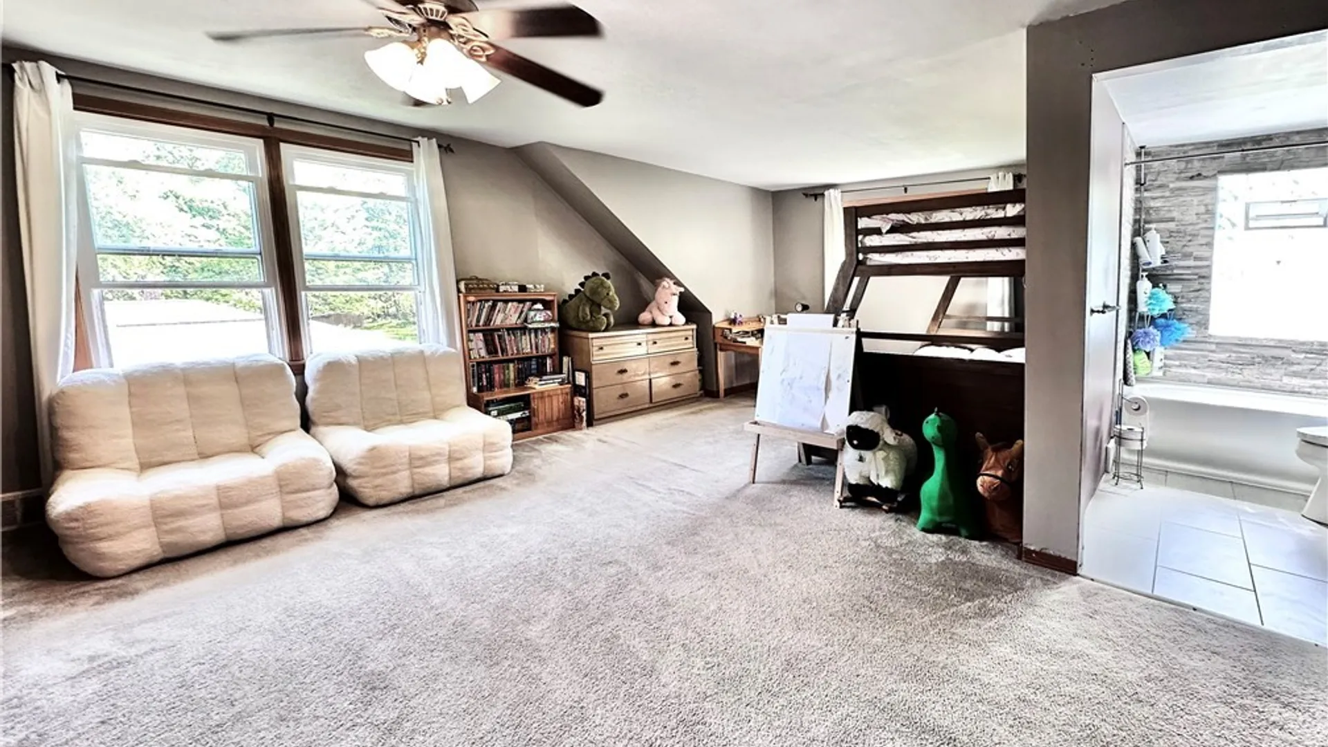 Property at 2255 Berg Road, West Seneca, NY 14218 38