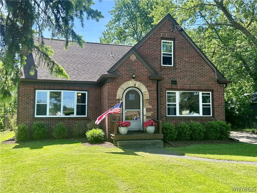 Property at 2255 Berg Road, West Seneca, NY 14218