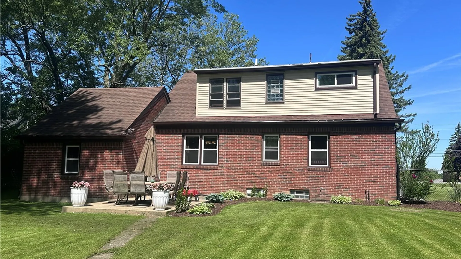 Property at 2255 Berg Road, West Seneca, NY 14218 3