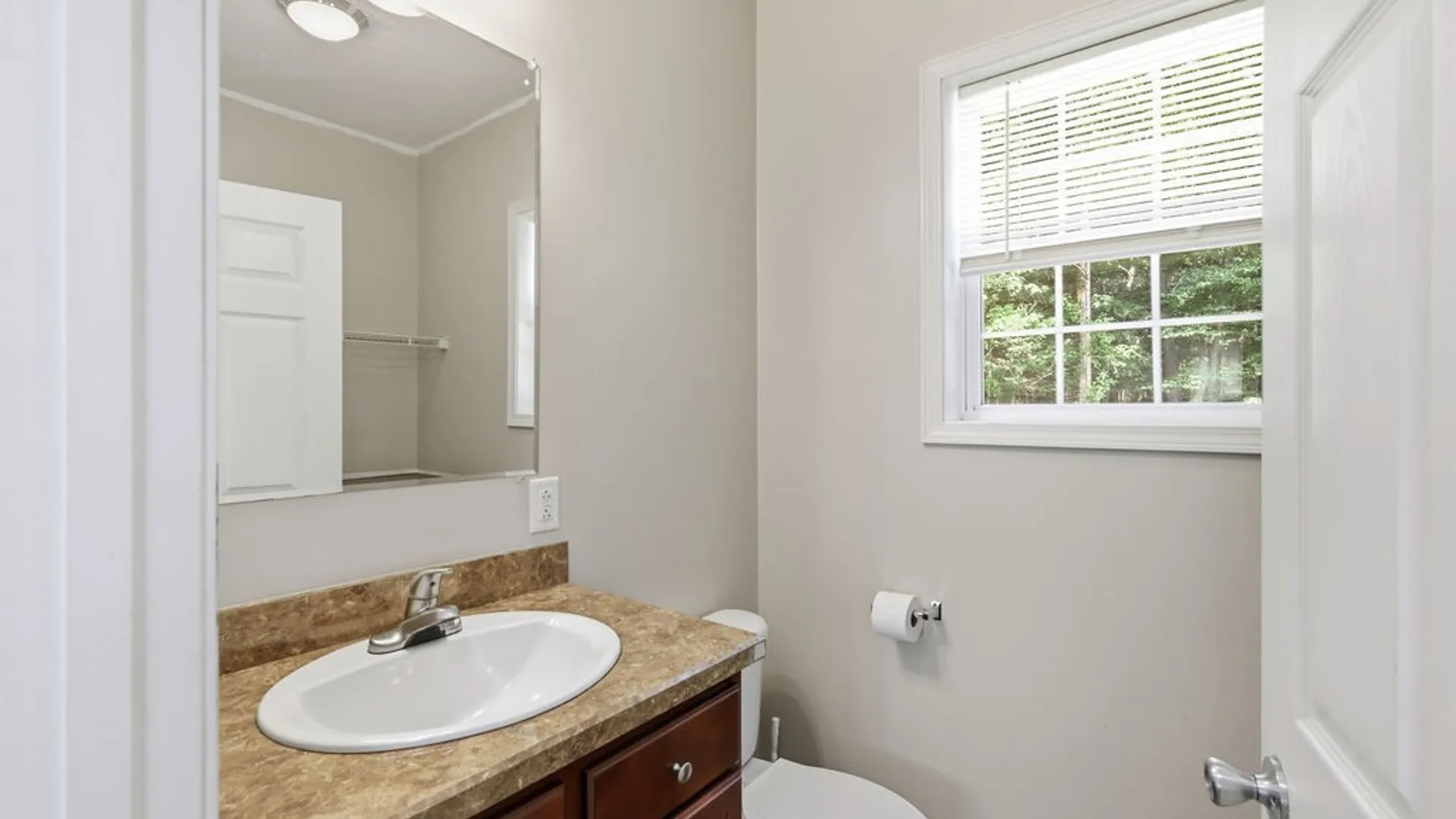 Property at 90 Marsden Road, Constantia, NY 13028 14