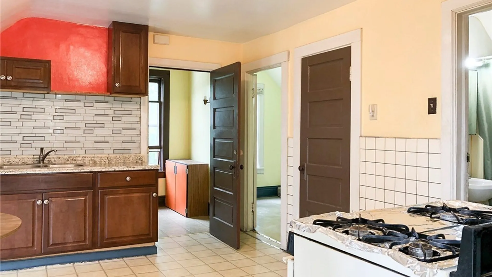 Property at 52 Springville Avenue, Amherst, NY 14226 8