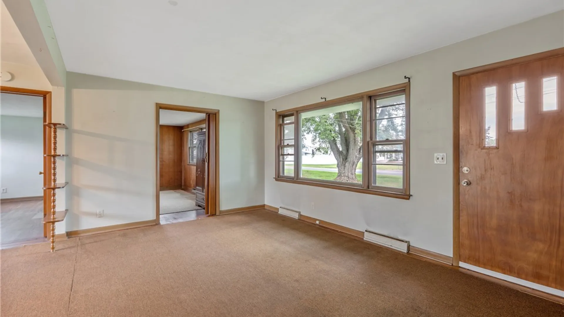 Property at 6020 Gillette Road, Cicero, NY 13039 3