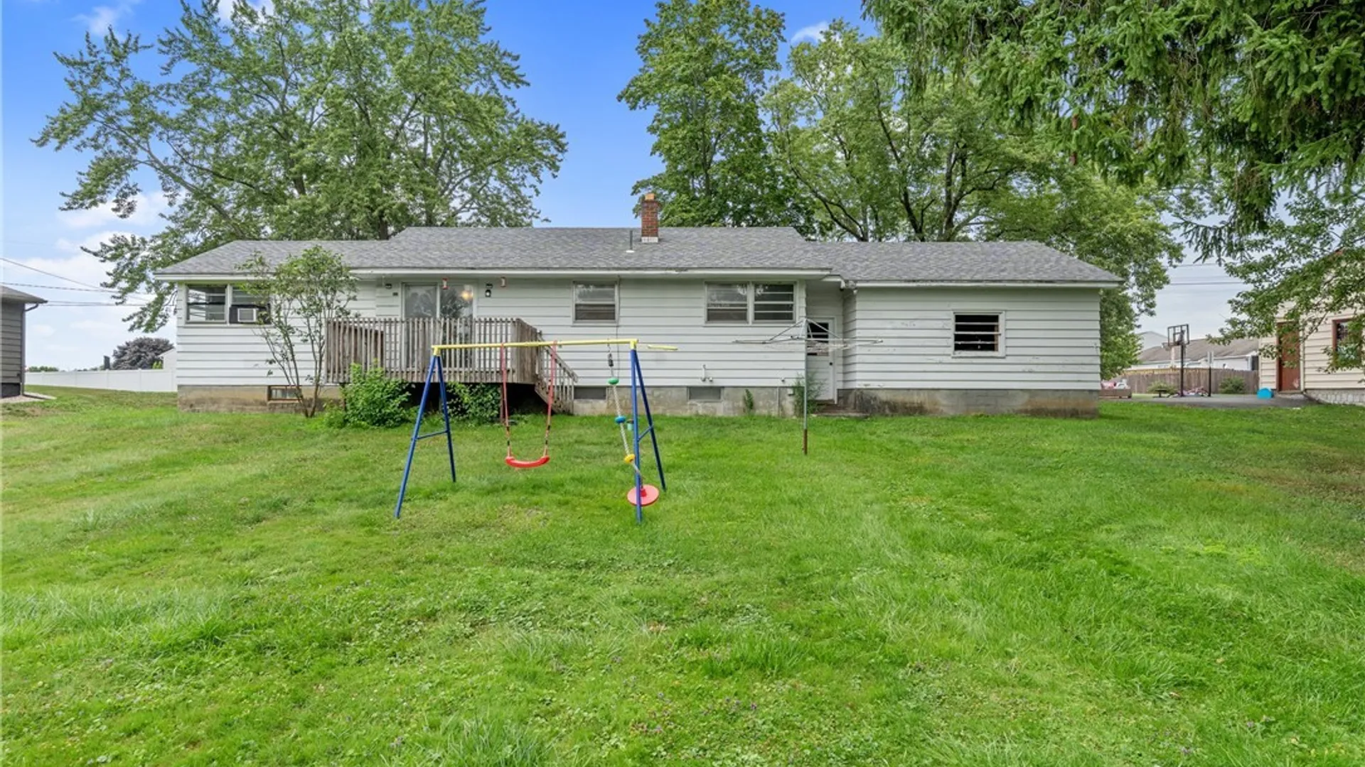 Property at 6020 Gillette Road, Cicero, NY 13039 25