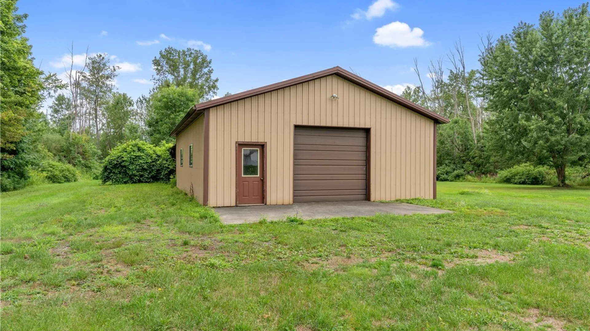 Property at 6020 Gillette Road, Cicero, NY 13039 26