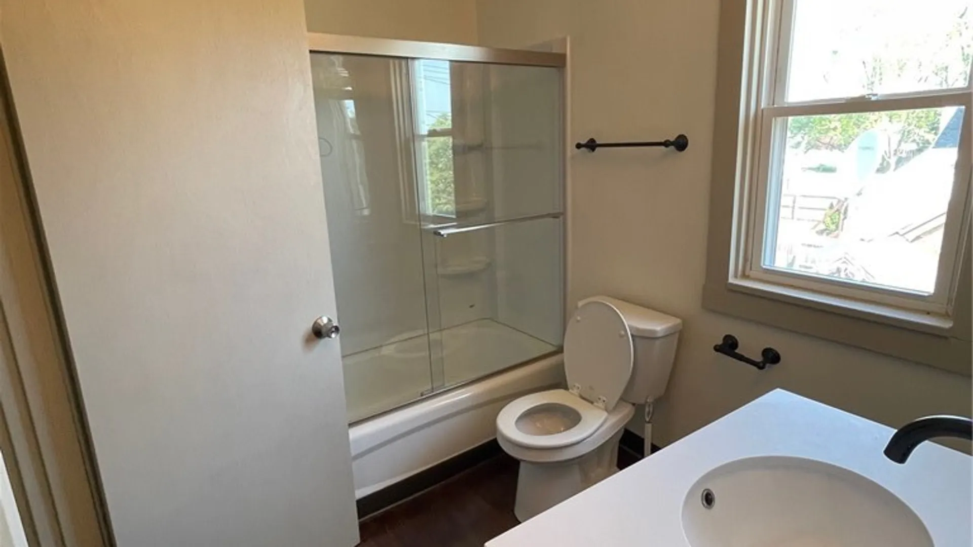 Property at 80 Meadow Place, Cheektowaga, NY 14225 22