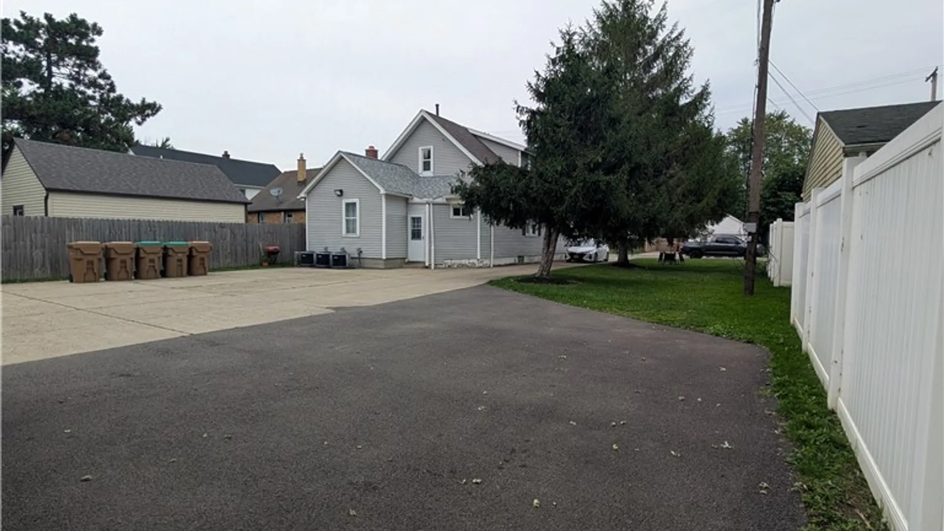 Property at 80 Meadow Place, Cheektowaga, NY 14225 30
