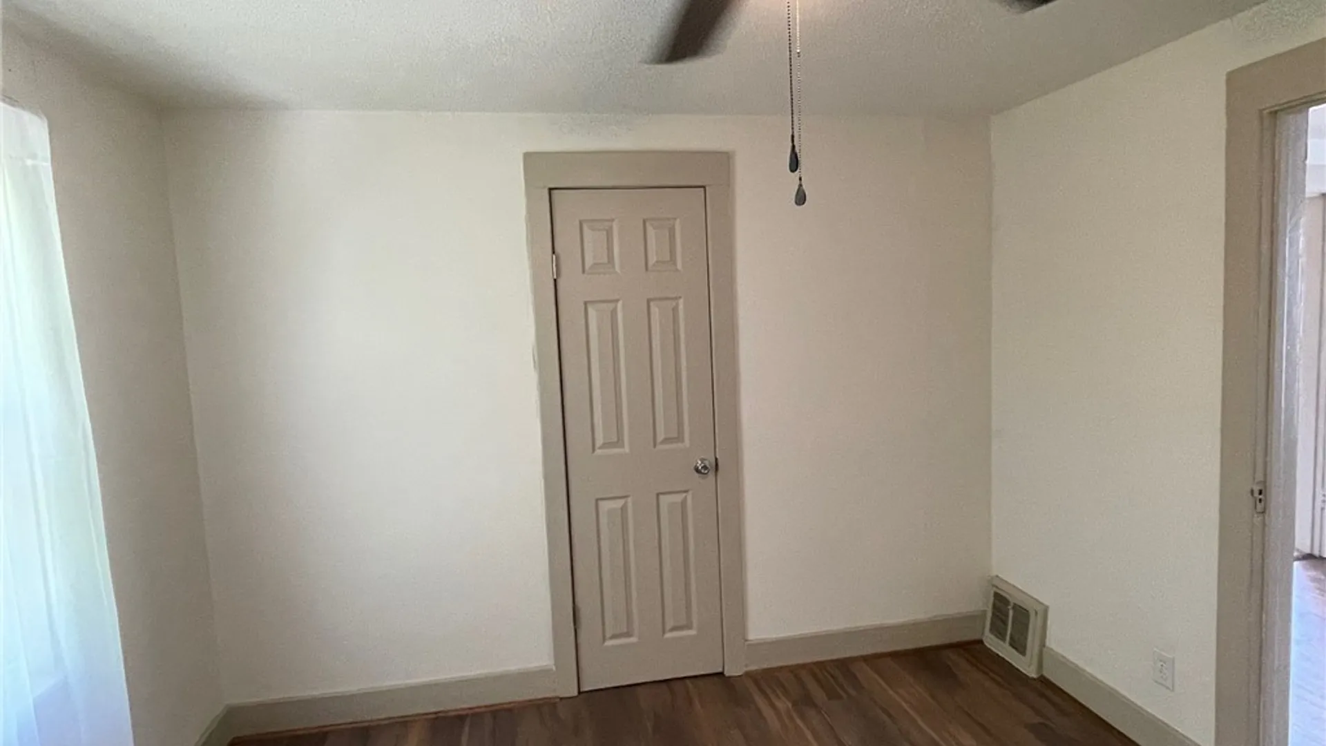Property at 76 Meadow Place, Cheektowaga, NY 14225 11